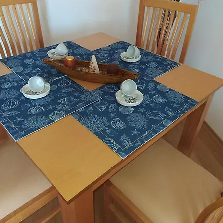 Holidays Kassandra Sunny Apartman